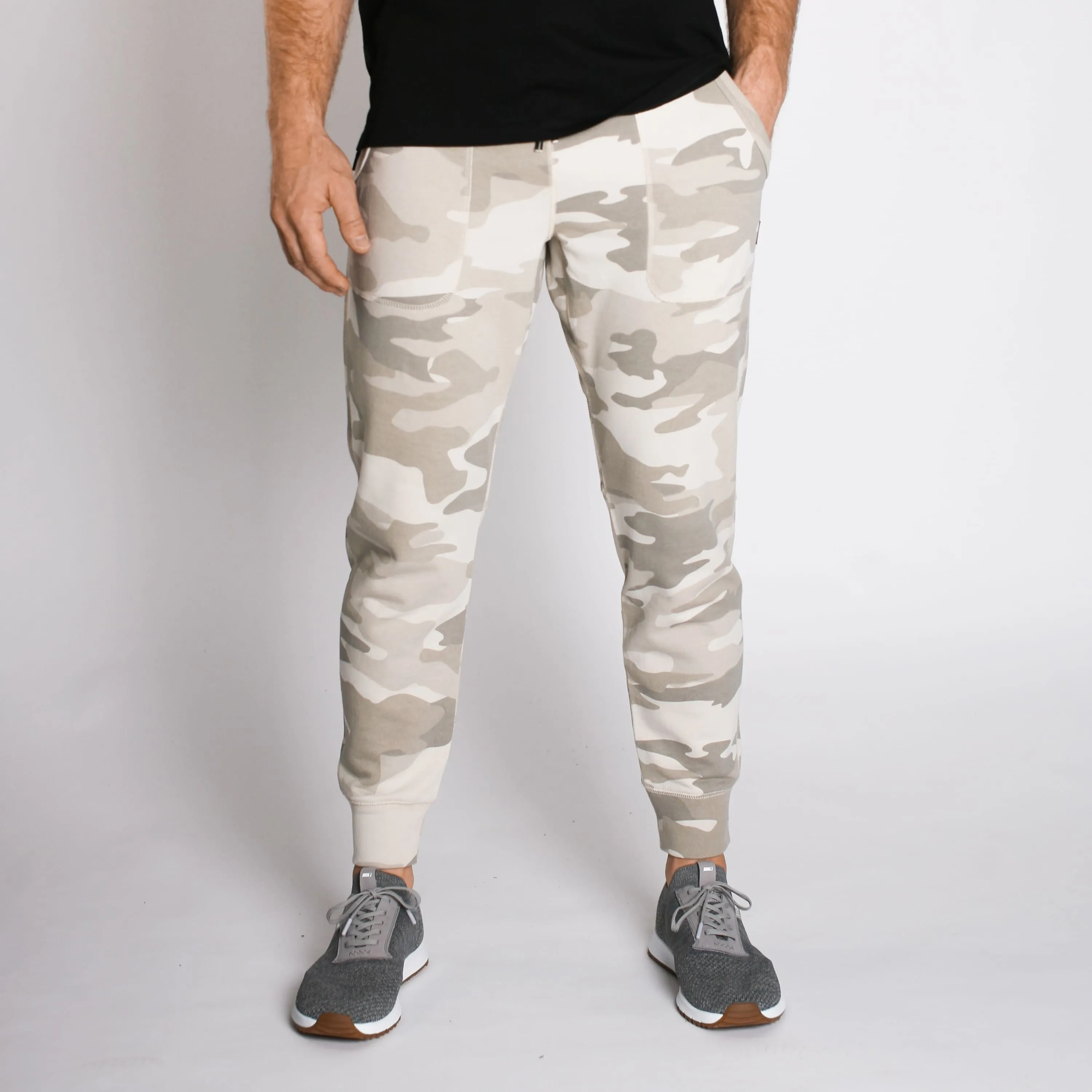 Mills Jogger Sweatpant Desert Camo