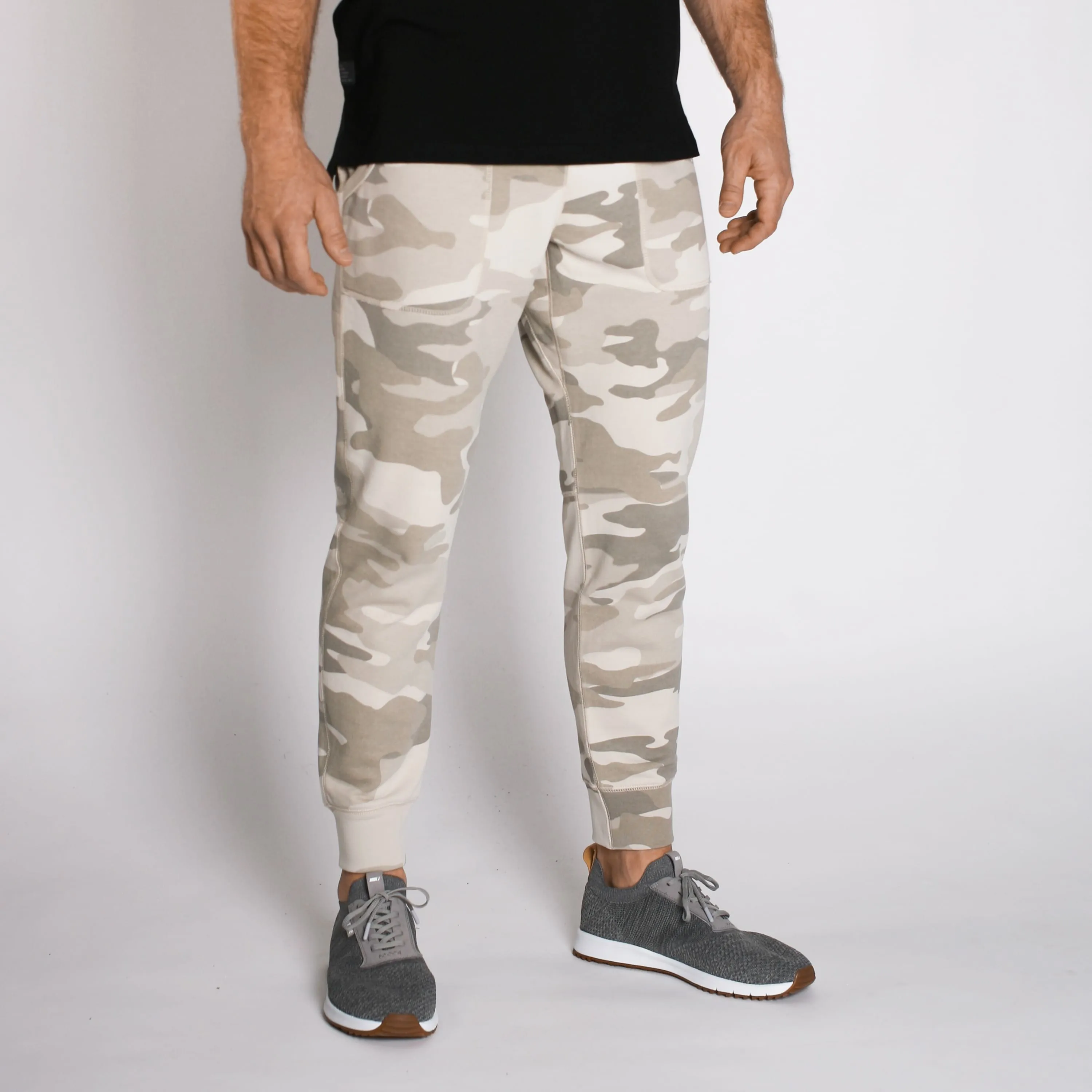 Mills Jogger Sweatpant Desert Camo