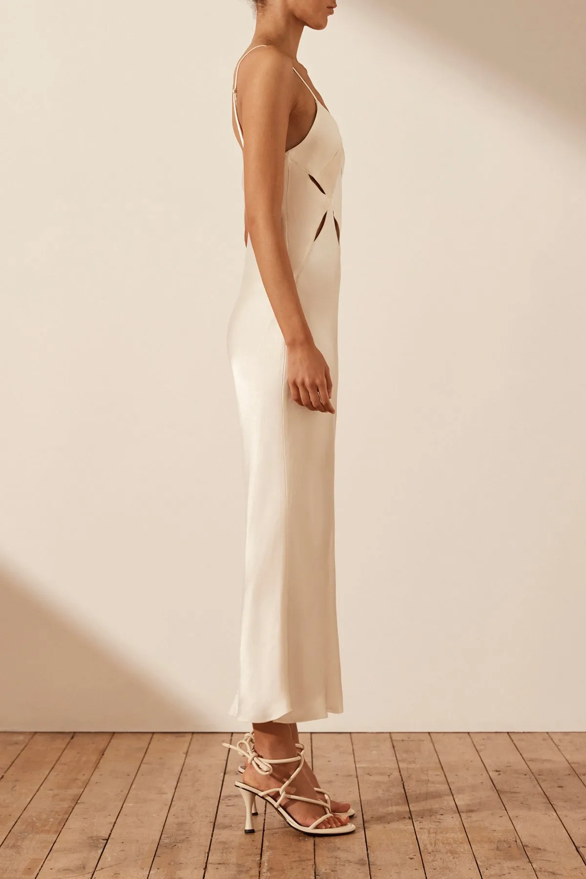 MILO CUT OUT SLIT MIDI DRESS - COCONUT