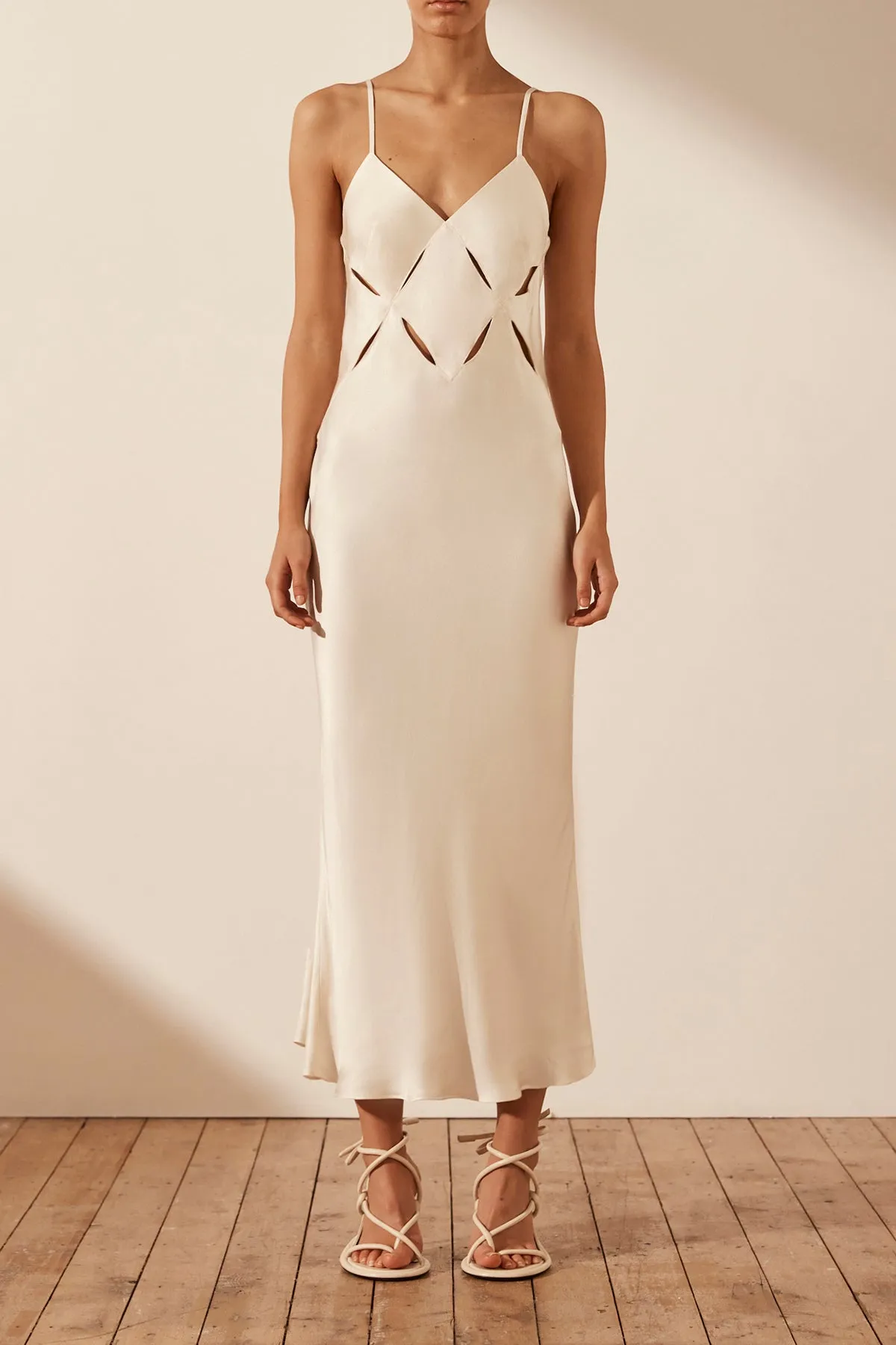 MILO CUT OUT SLIT MIDI DRESS - COCONUT